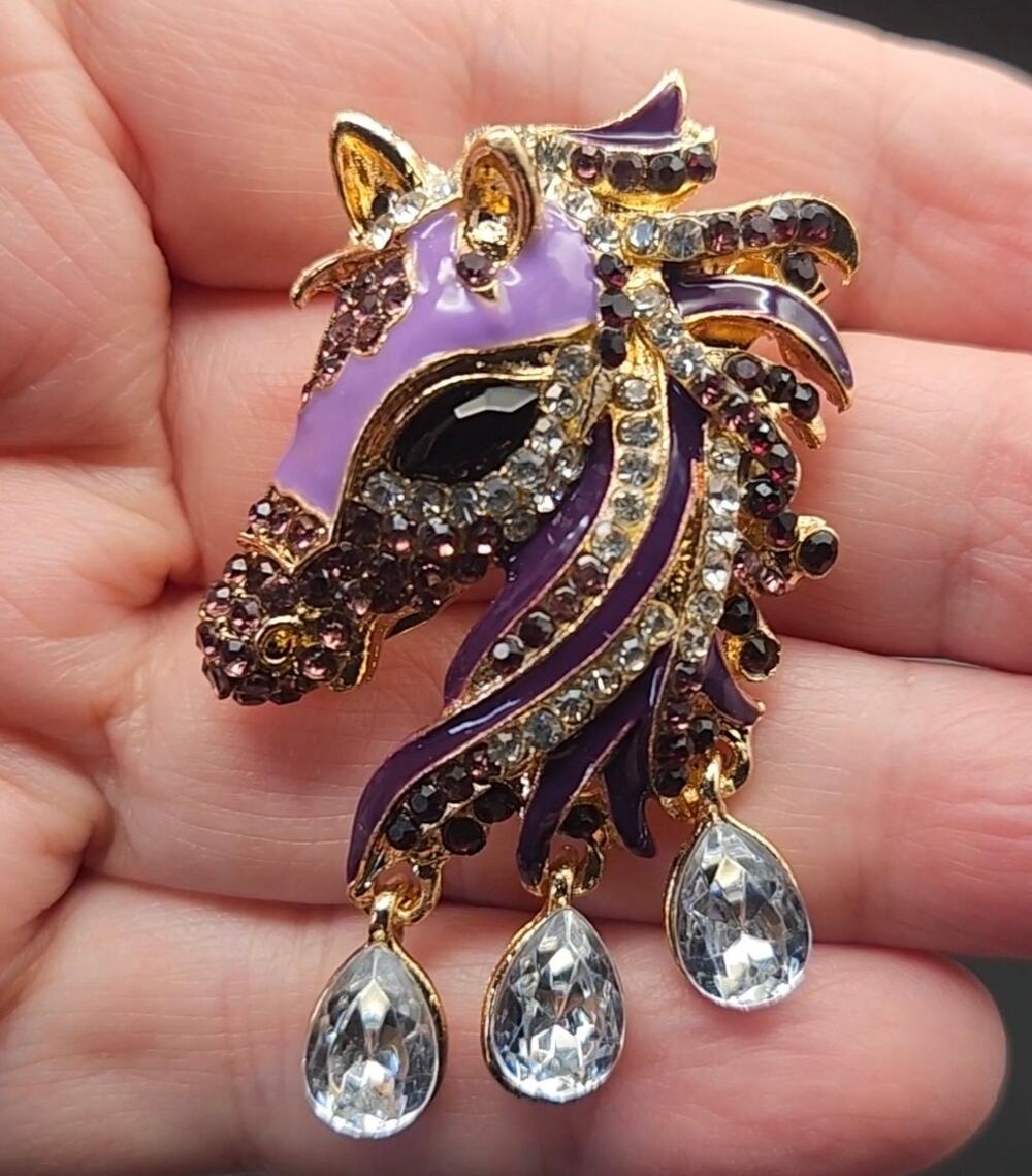 Elegant Horse Head Waterdrop Brooch Rhinestone Purple Enamel on Gold Tone Metal